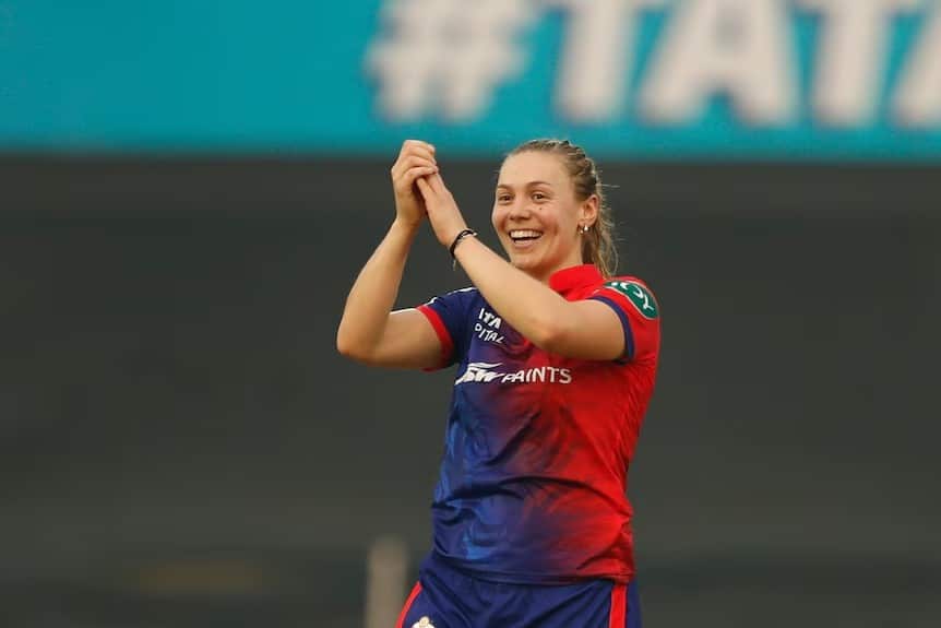 Tara Norris: 5/29 vs RCB Women