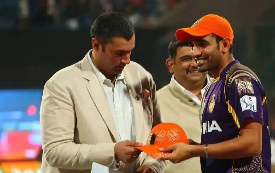 Robin Uthappa Orange Cap Winner (2014) Robin Uthappa Orange Cap Winner (2014)