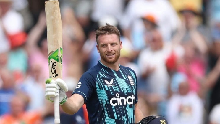 Jos Buttler - 915 Runs
