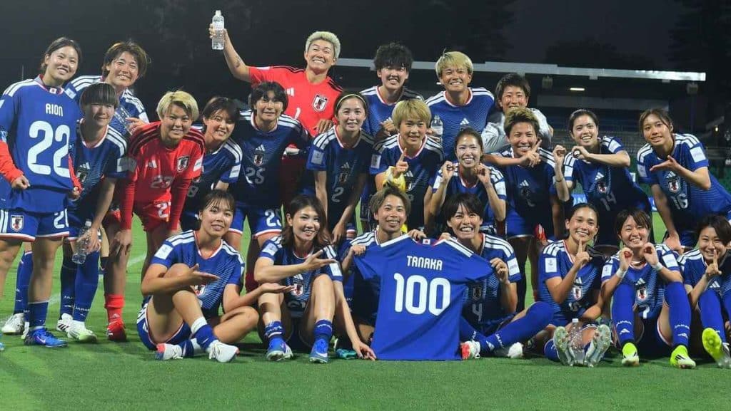 Players in Japan vs Australia AFC Women's Asian Cup