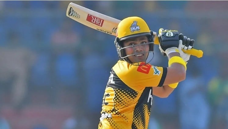 Kamran Akmal – 106m Six In PSL Kamran Akmal – 106m Six In PSL