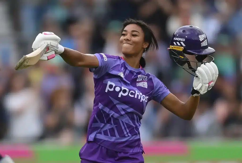 Davina Perrin Davina Perrin