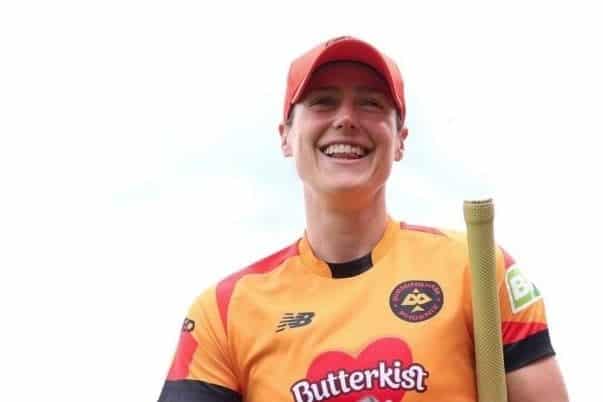 Ellyse Perry in hundred women's competition Ellyse Perry in hundred women's competition