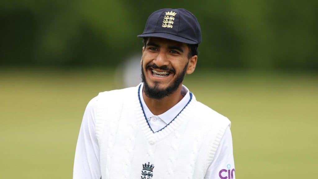 Hamza Shaikh Hamza Shaikh