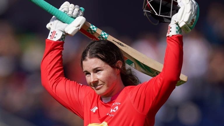 Tammy Beaumont's 25-Ball Fifty