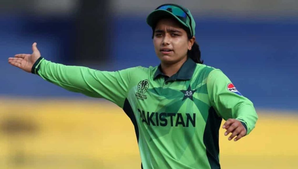 Fatima Sana First Pakistani Woman to Play in The Hundred Fatima Sana First Pakistani Woman to Play in The Hundred
