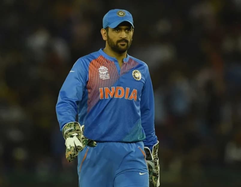 MS Dhoni (India) MS Dhoni (India)