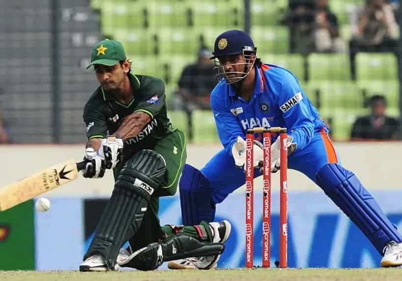 Mohammad Hafeez & Nasir Jamshed Mohammad Hafeez & Nasir Jamshed